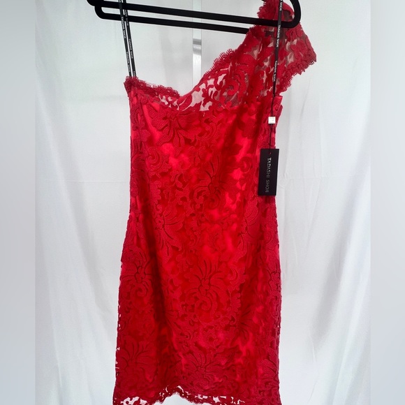 TADASHI SHOJI - One shoulder Dress - Picture 7 of 11